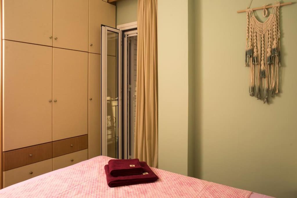 Deluxe Apartment In The Center Kalamata Exterior foto